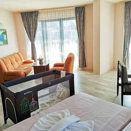فندق Empera H-l 3*