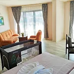 Hotel Empera H-l 3*