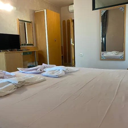 Empera H-l Hotell