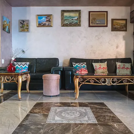 Empera H-l 호텔 3*