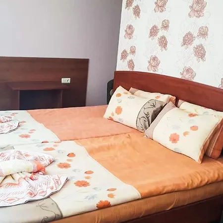 Empera H-l 호텔 3*