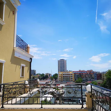 Empera H-l 호텔 3*