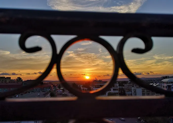 Empera H-l Szálloda 3*