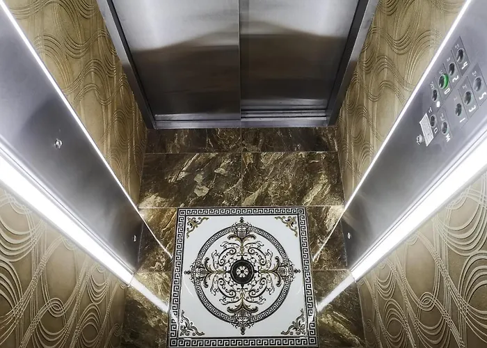 Empera H-l Szálloda