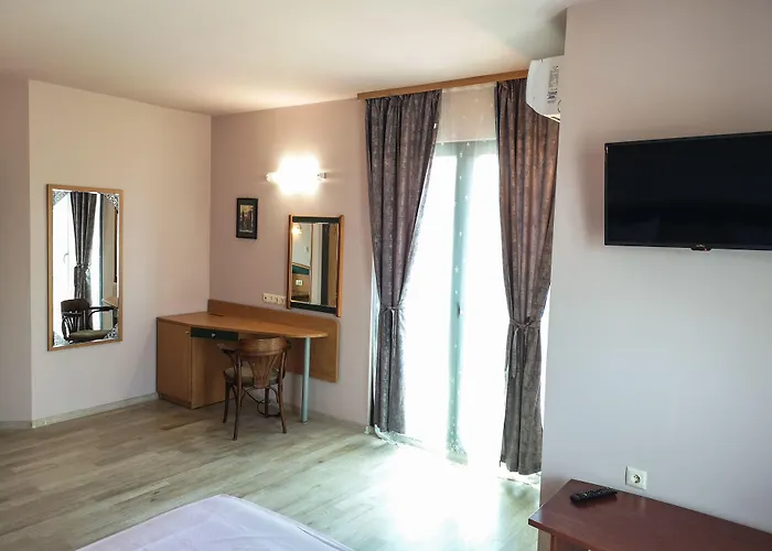 Hotell Empera H-l Slăntjev Brjag