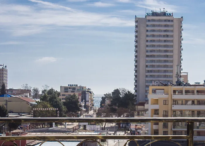 Hotell Empera H-l 3*