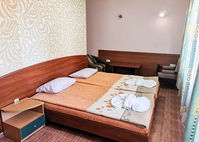 Hotell Empera H-l 3*